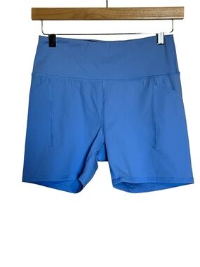 Rabbit light blue shorts size small